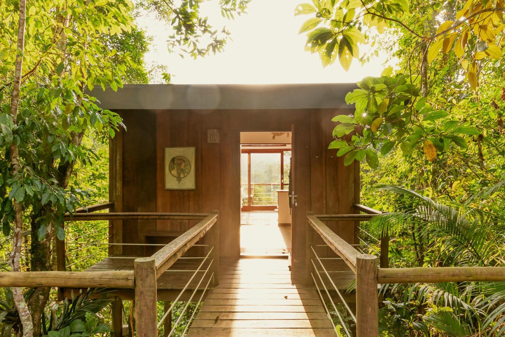 פאראטי La Luciole Ecolodge מראה חיצוני תמונה